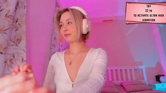 Image 10 of ruby_pony Stream on Chaturbate on 23 months ago