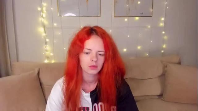 Image 2 of rubyattwood Stream on Chaturbate on 24 days ago