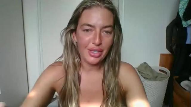 Image 11 of rubyredxxxoxxx Stream on Chaturbate on 4 months ago