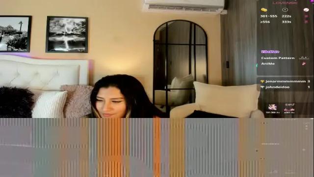 Image 2 of rubyross23 Stream on Chaturbate on 6 days ago