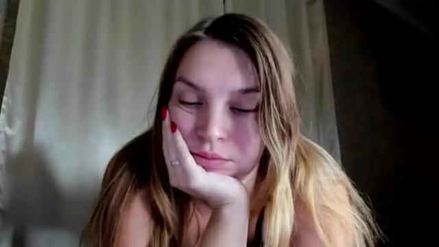 Image 2 of rubyskot Stream on Chaturbate on 17 months ago