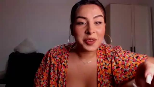 Image 3 of rubysky__ Stream on Chaturbate on 16 months ago