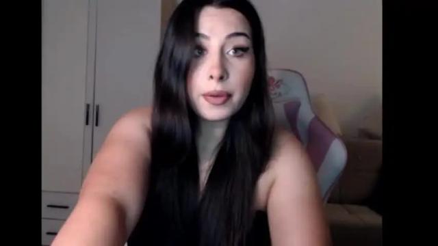Image 3 of rubysky__ Stream on Chaturbate on 13 months ago