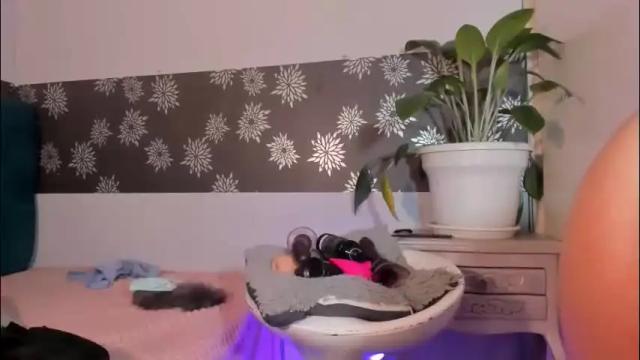 Image 10 of rubystarxxx Stream on Chaturbate on 2 days ago