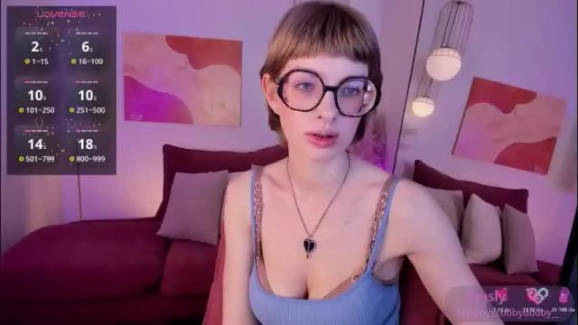 Image 3 of rubytwinkle Stream on Chaturbate on 1 month ago