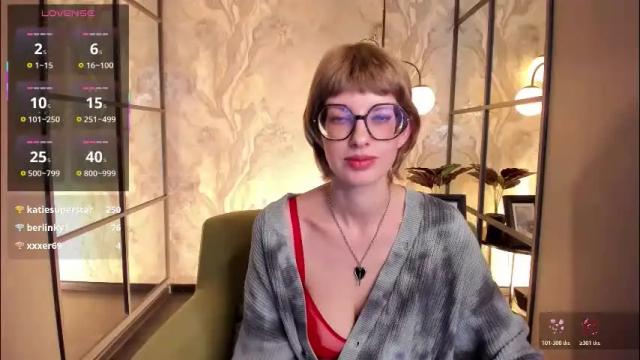 Image 12 of rubytwinkle Stream on Chaturbate on 23 days ago