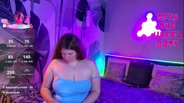 Image 3 of rubyvalen Stream on Chaturbate on 8 days ago