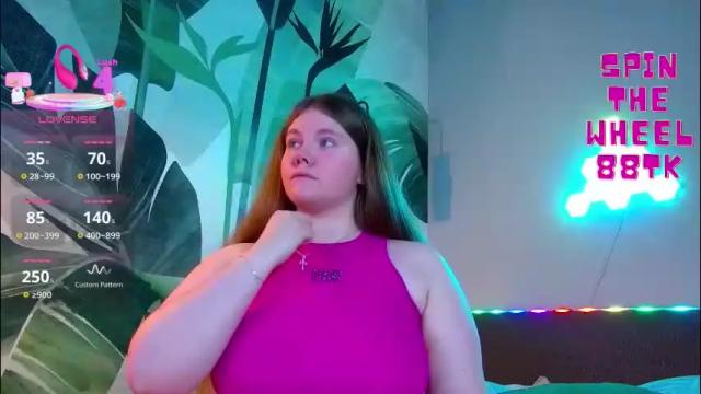 Image 6 of rubyvalen Stream on Chaturbate on 1 month ago