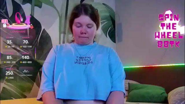 Image 4 of rubyvalen Stream on Chaturbate on 1 month ago