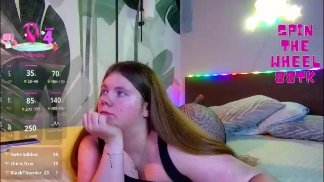Image 3 of rubyvalen Stream on Chaturbate on 1 month ago