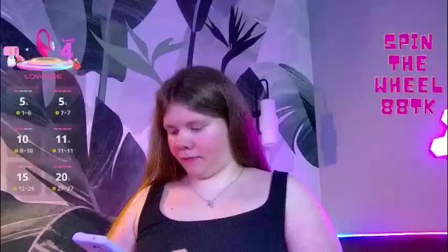 Image 2 of rubyvalen Stream on Chaturbate on 1 month ago