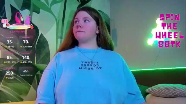 Image 4 of rubyvalen Stream on Chaturbate on 26 days ago