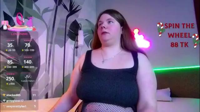 Image 10 of rubyvalen Stream on Chaturbate on 25 days ago