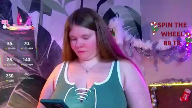 Image 2 of rubyvalen Stream on Chaturbate on 8 days ago