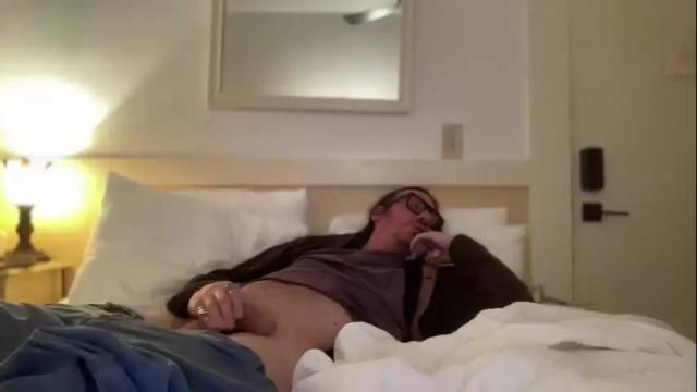 Image 8 of rubywavesback Stream on Chaturbate on 1 month ago
