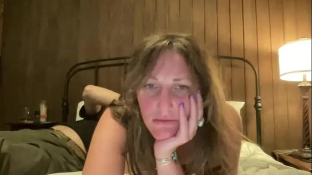 Image 6 of rubywavesback Stream on Chaturbate on 4 months ago