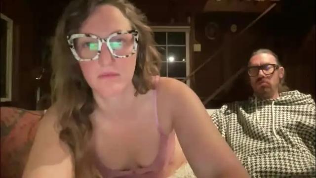 Image 12 of rubywavesback Stream on Chaturbate on 2 months ago