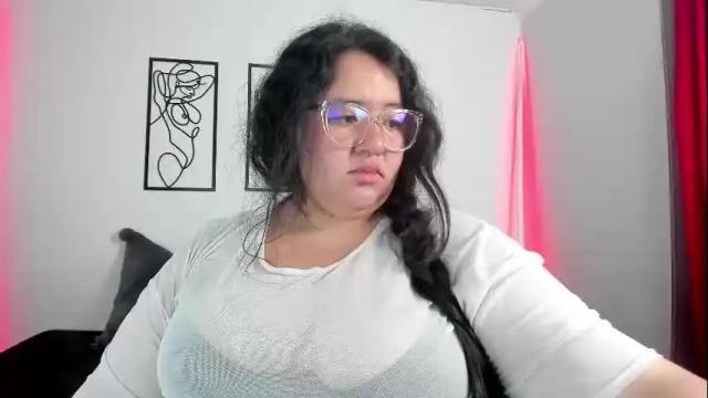 Image 3 of rubyy_24 Stream on Chaturbate on 13 days ago