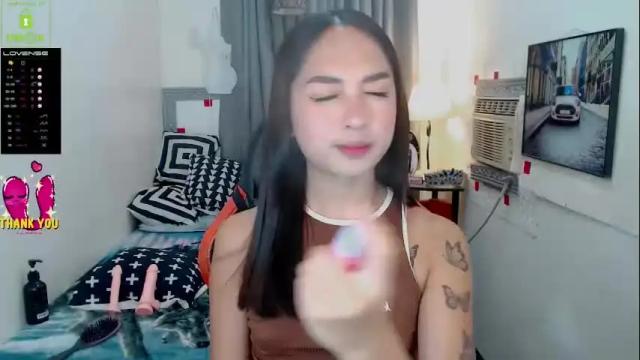 Image 4 of ruesalvartore Stream on Chaturbate on 22 days ago