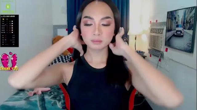 Image 6 of ruesalvartore Stream on Chaturbate on 11 days ago