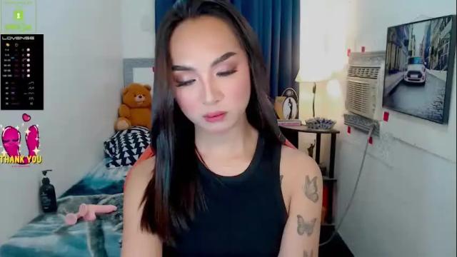 Image 8 of ruesalvartore Stream on Chaturbate on 11 days ago