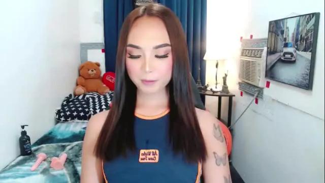 Image 4 of ruesalvartore Stream on Chaturbate on 2 months ago