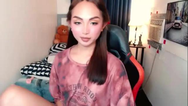 Image 2 of ruesalvartore Stream on Chaturbate on 27 days ago