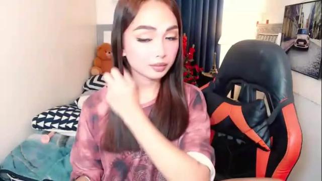 Image 6 of ruesalvartore Stream on Chaturbate on 27 days ago