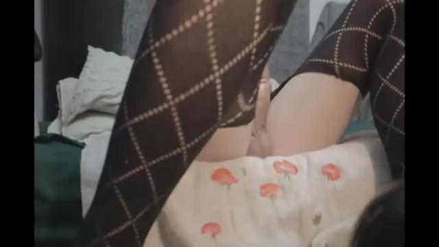 Image 12 of runawayshawty Stream on Chaturbate on 22 months ago