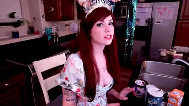 Image 7 of runesy Stream on Chaturbate on 3 months ago