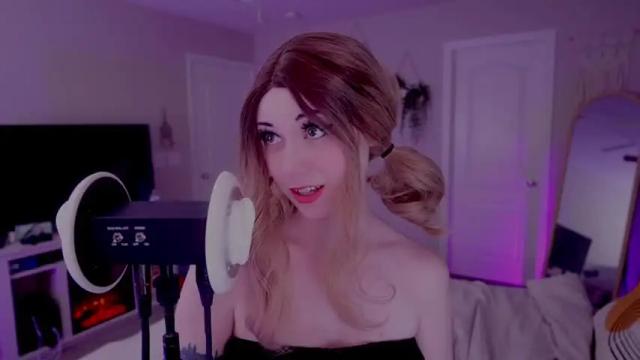 Thumbnail 1, runesy's Stream at Chaturbate, 2 months ago