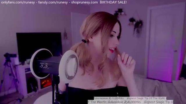 Image 4 of runesy Stream on Chaturbate on 2 months ago