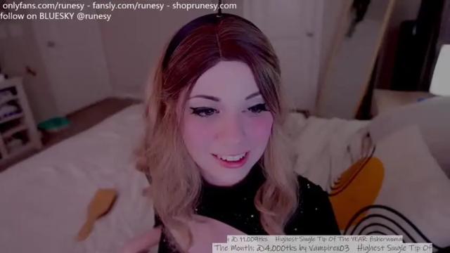 Image 3 of runesy Stream on Chaturbate on 1 month ago