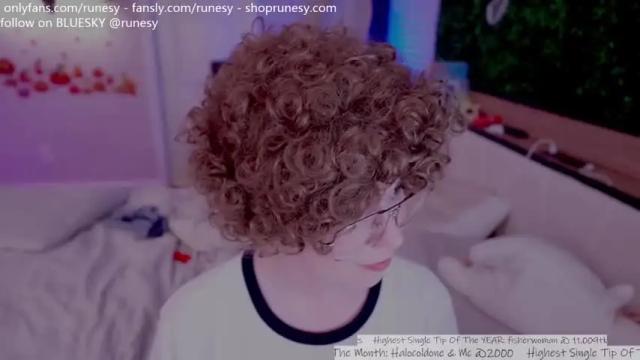 Image 8 of runesy Stream on Chaturbate on 2 months ago