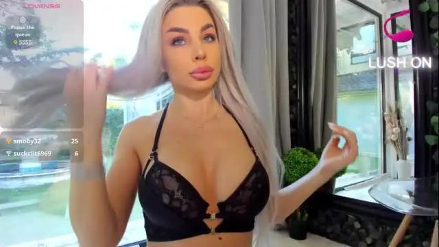 Image 8 of russian_ava Stream on Chaturbate on 23 days ago