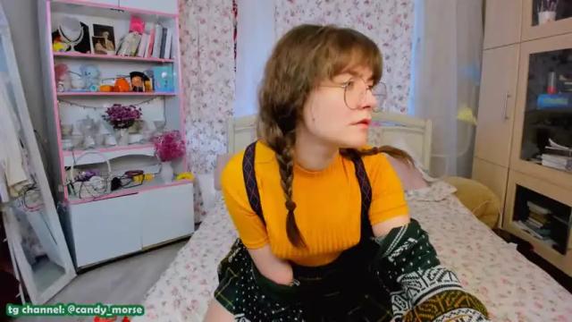 Image 2 of ruth_morse Stream on Chaturbate on 19 months ago