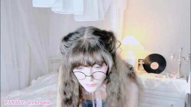Image 12 of ruth_morse Stream on Chaturbate on 5 months ago