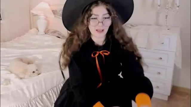 Image 3 of ruth_morse Stream on Chaturbate on 2 months ago