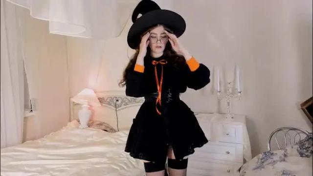 Image 6 of ruth_morse Stream on Chaturbate on 2 months ago