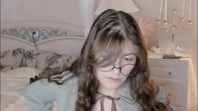Image 2 of ruth_morse Stream on Chaturbate on 1 month ago