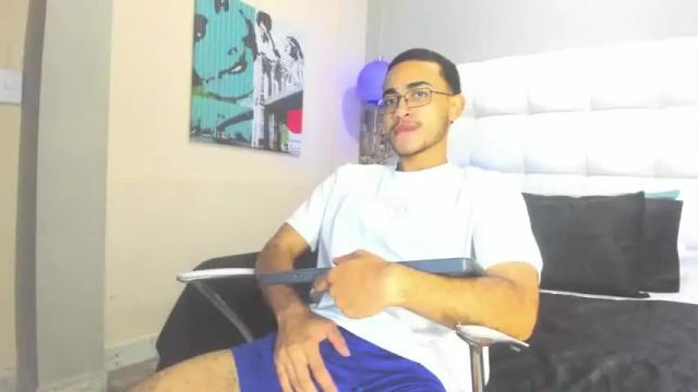 Image 12 of ryan_dexter Stream on Chaturbate on 13 months ago