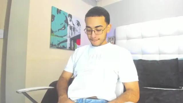 Image 7 of ryan_dexter Stream on Chaturbate on 13 months ago