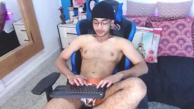 Image 7 of ryan_dexter Stream on Chaturbate on 13 months ago