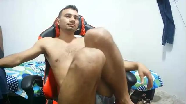 Image 12 of ryanmai110225 Stream on Chaturbate on 15 months ago