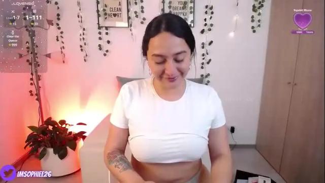 Image 4 of s0phie_26 Stream on Chaturbate on 25 days ago