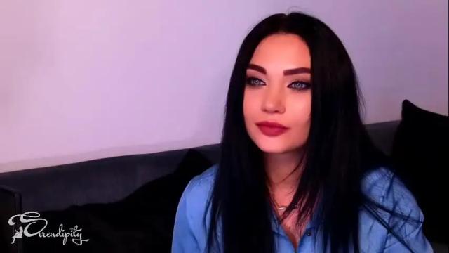 Image 3 of s3r3ndipity Stream on Chaturbate on 4 months ago