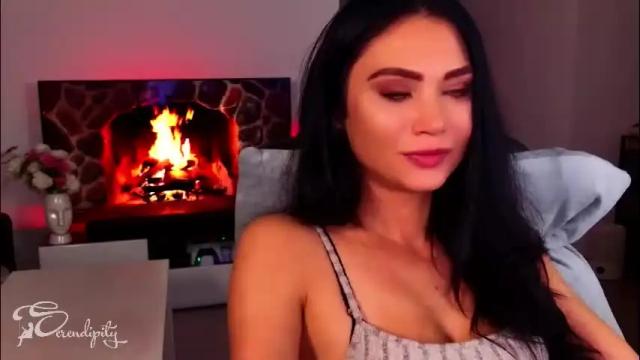 Image 2 of s3r3ndipity Stream on Chaturbate on 1 month ago