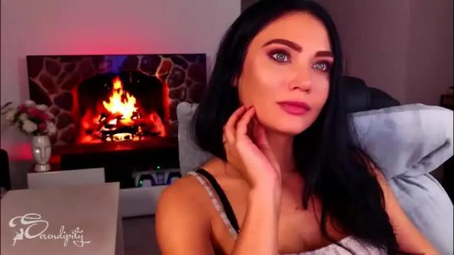 Image 3 of s3r3ndipity Stream on Chaturbate on 1 month ago