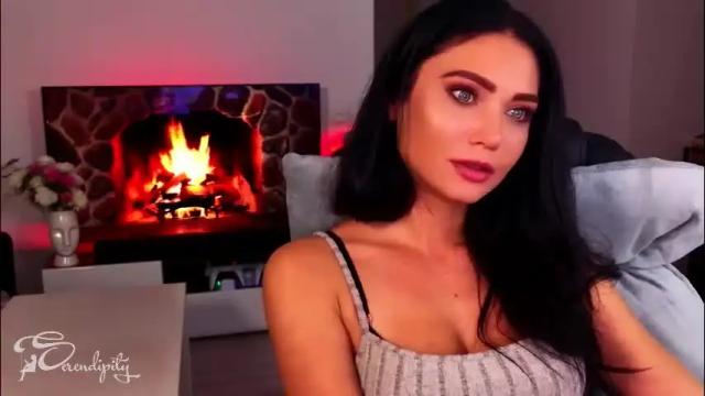 Image 4 of s3r3ndipity Stream on Chaturbate on 1 month ago