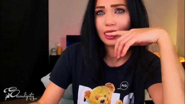 Image 11 of s3r3ndipity Stream on Chaturbate on 2 months ago